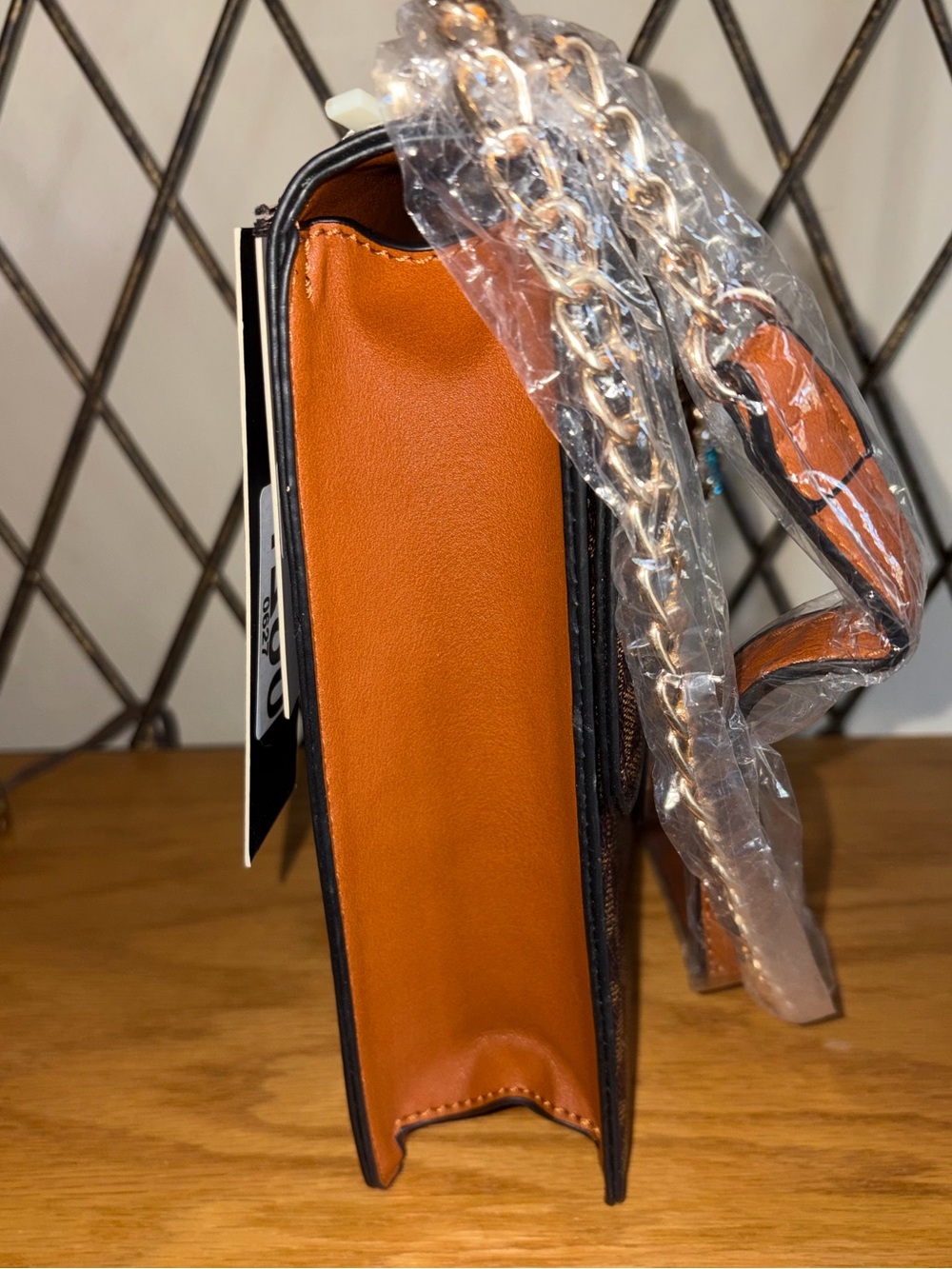Geometric Designed Crossbody NWT - Picture 3 of 5